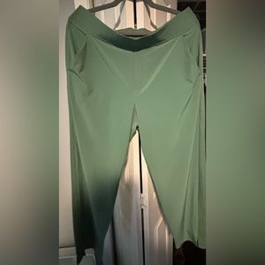 BROOKLYN MID RISE ANKLE PANT